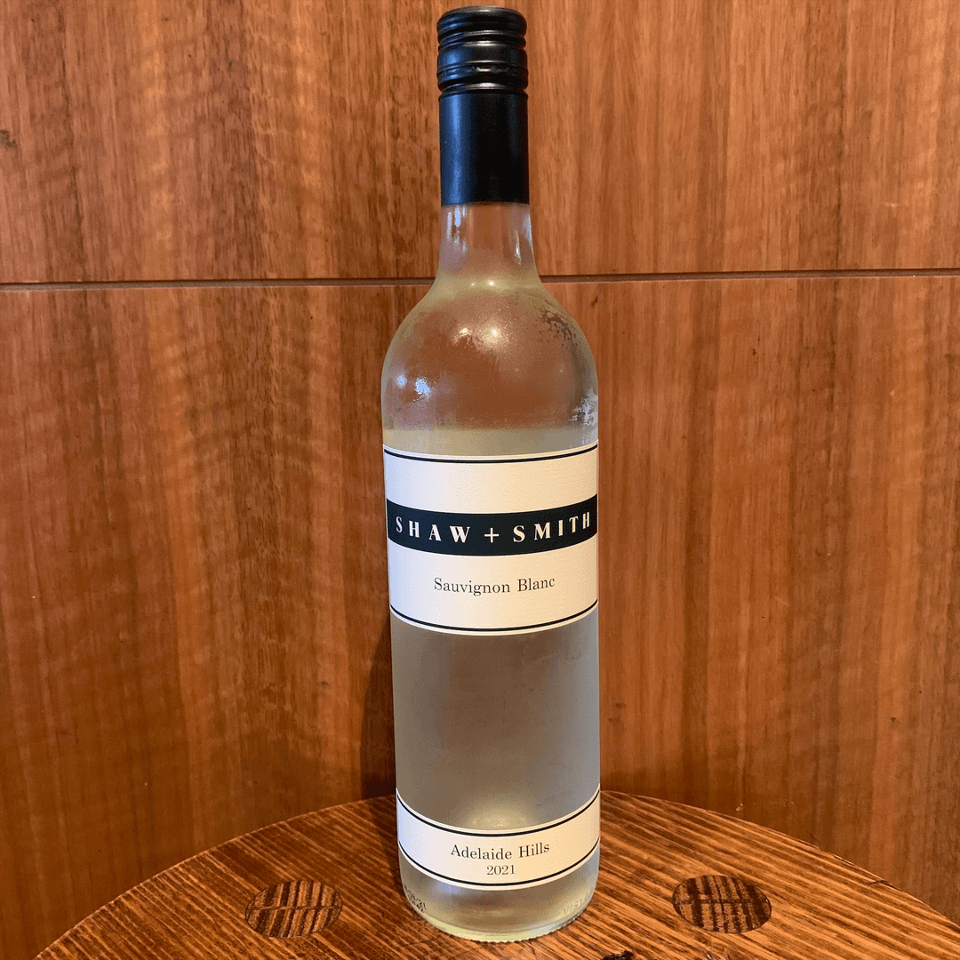 SHAW + SMITH SAUVIGNON BLANC Bottle